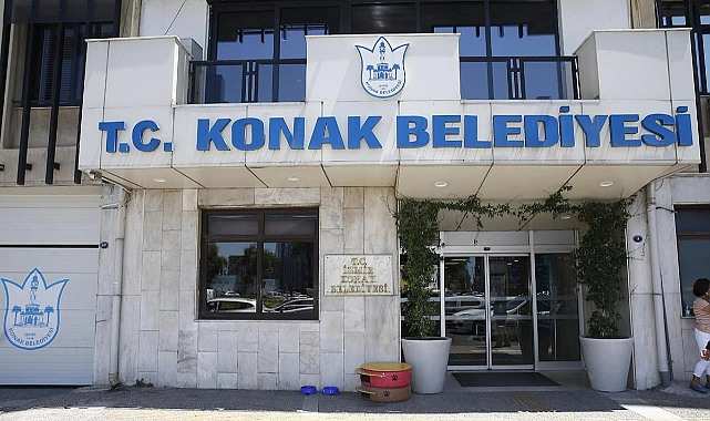 İzmir Konak Belediyesi'nde büyük bir usulsüzlük iddiası gündeme geldi. Belediye