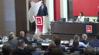 CHP’nin 81 il başkanı, kurultay tartışmalarını kapattı: “Gündemimiz halkın sorunları,