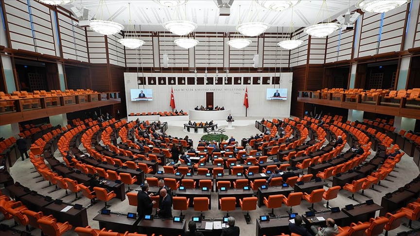 TBMM Genel Kurulu'nda Meclis Başkanı seçim süreci başladı. İlk tur