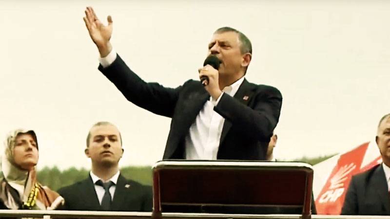 CHP Genel Başkanı Özgür Özel, “Millet İradesine Sahip Çıkıyor” mitinginin