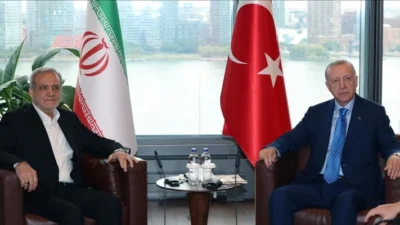 Cumhurbaşkanı Recep Tayyip Erdoğan, İsrail'in saldırılarının ardından İran Cumhurbaşkanı Mesut