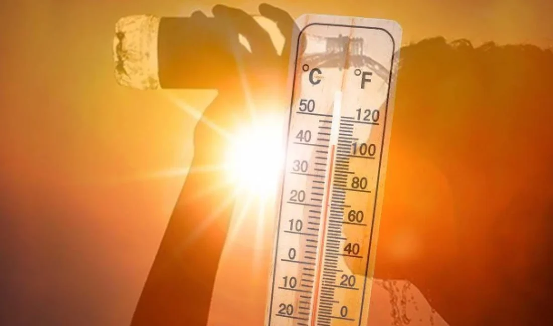 İzmir’de sıcaklık Cuma günü 42 dereceye ulaşacak. Meteoroloji’den aşırı sıcak