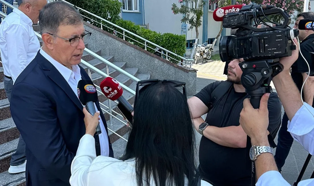 İzmir Büyükşehir Belediye Başkanı Dr. Cemil Tugay, elektrik çarpması sonucunda