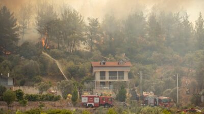 İzmir’de hafta sonu çıkan 9 orman yangınına Ankara’dan da destek