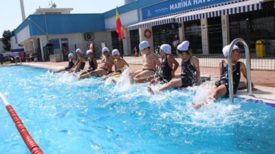 İzmir Büyükşehir Belediyesi’nin yaz spor okulları için kayıtlar başladı. 23