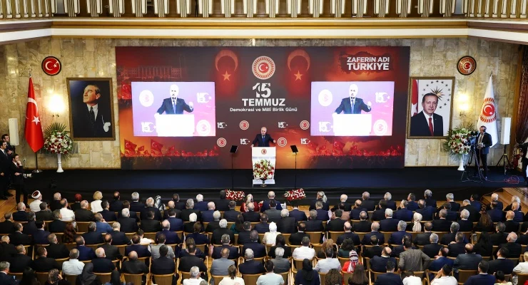 Meclis’te 15 Temmuz Demokrasi ve Milli Birlik Günü’nün anma töreninde