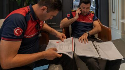 İzmir İtfaiyesi, yangın güvenliği için otel ve AVM’leri mercek altına