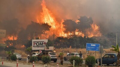 İzmir Büyükşehir Belediyesi’nin çalışması, yangınlarla mücadelede erken uyarı ve önleyici