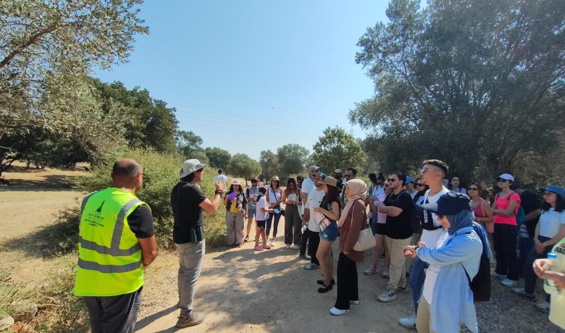 İzmir Büyükşehir Belediyesi, “Parkta Etkinlik Var” programıyla İzmirlileri kentin eşsiz