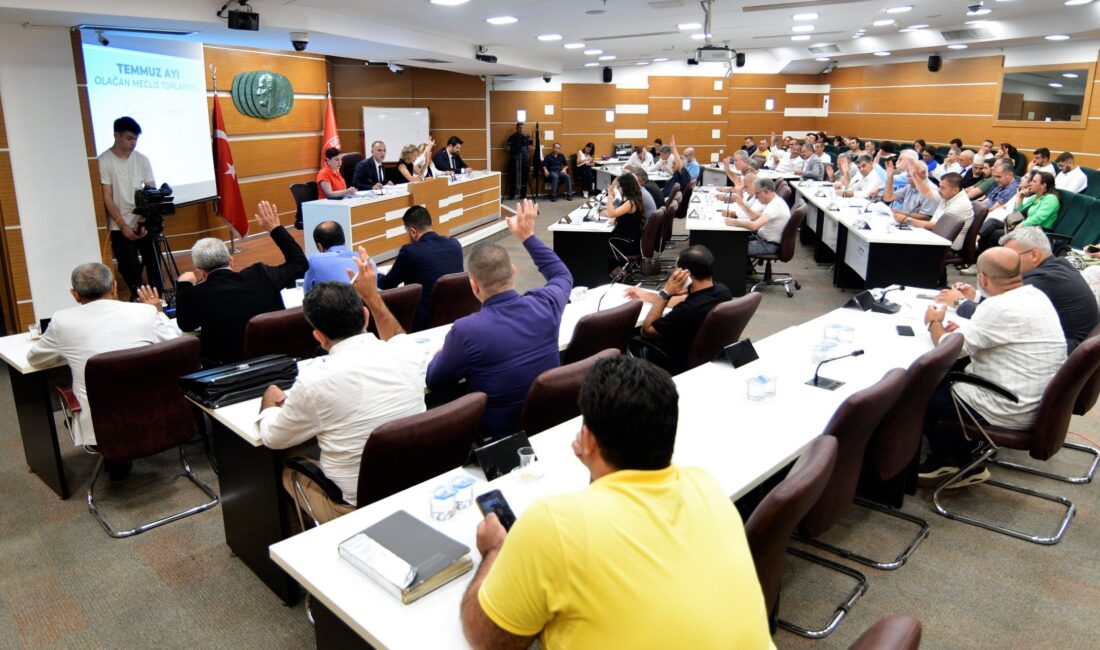 Bornova Belediyesi, kültürel mirastan akıllı şehir projelerine kadar birçok alanda