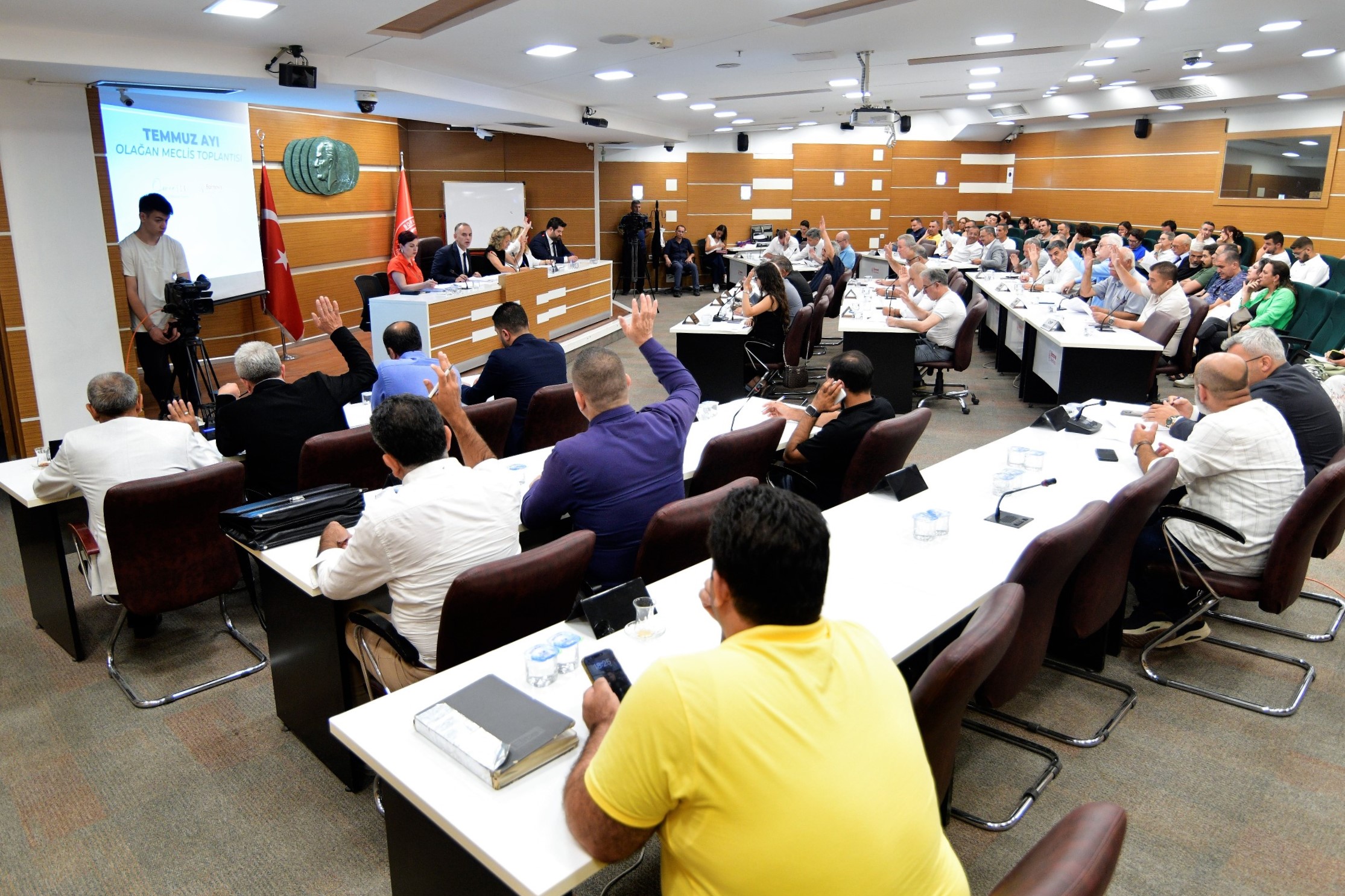 Bornova Belediyesi, kültürel mirastan akıllı şehir projelerine kadar birçok alanda