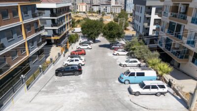 Buca Belediyesi, 8 farklı noktada toplam 293 araç kapasiteli ücretsiz