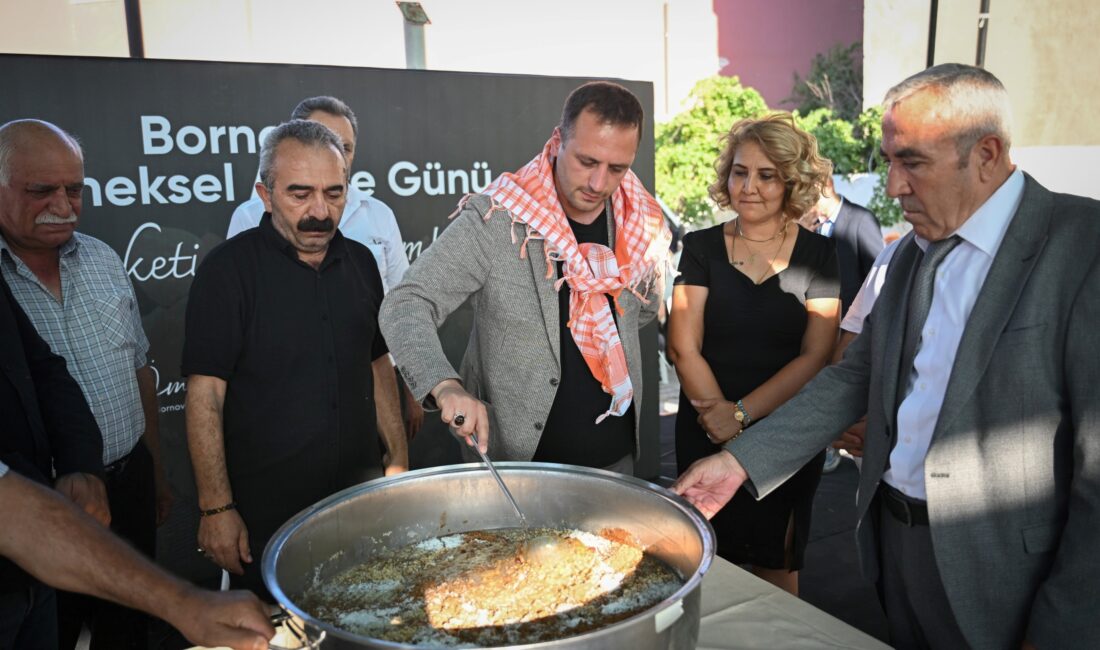 Gökdere Köyü’nde düzenlenen geleneksel aşure etkinliği büyük ilgi gördü. Aşure