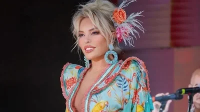 Türk pop müziğinin efsanesi, 79 yaşındaki Ajda Pekkan, Bodrum’da verdiği