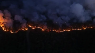 Bursa’nın Orhaneli ve Harmancık ilçeleri arasında günlerdir devam eden orman