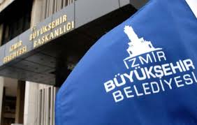 İzmir Büyükşehir Belediyesi, kentsel dönüşüm projeleri ve kooperatiflerle ilgili gündeme