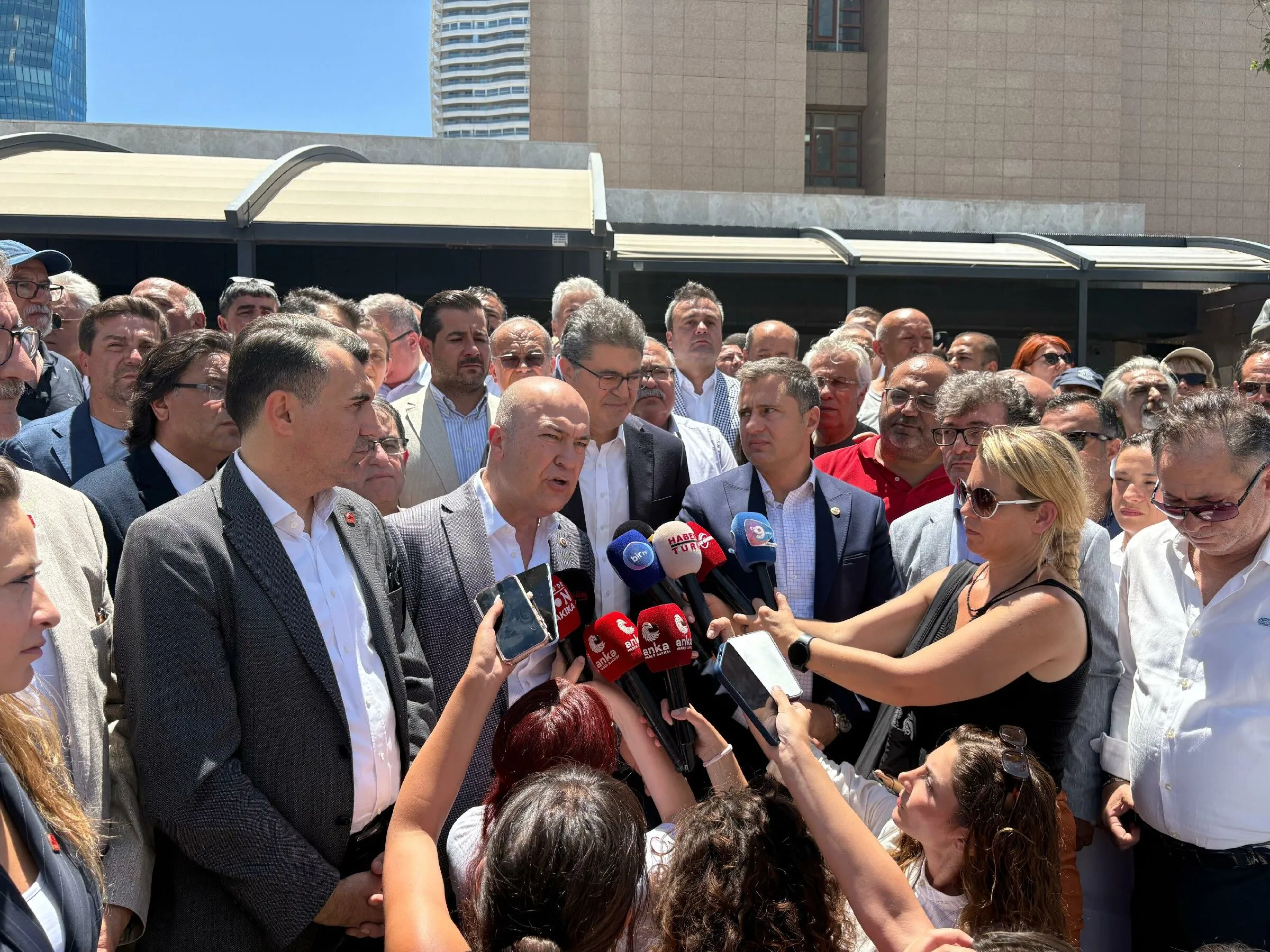 CHP Genel Başkan Yardımcıları ve CHP Parti Sözcüsü Deniz Yücel,