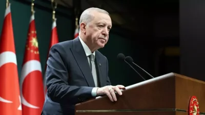 Cumhurbaşkanı Erdoğan’dan orman yangınlarıyla mücadele mesajı: “Yeşil Vatan’ımız için gece