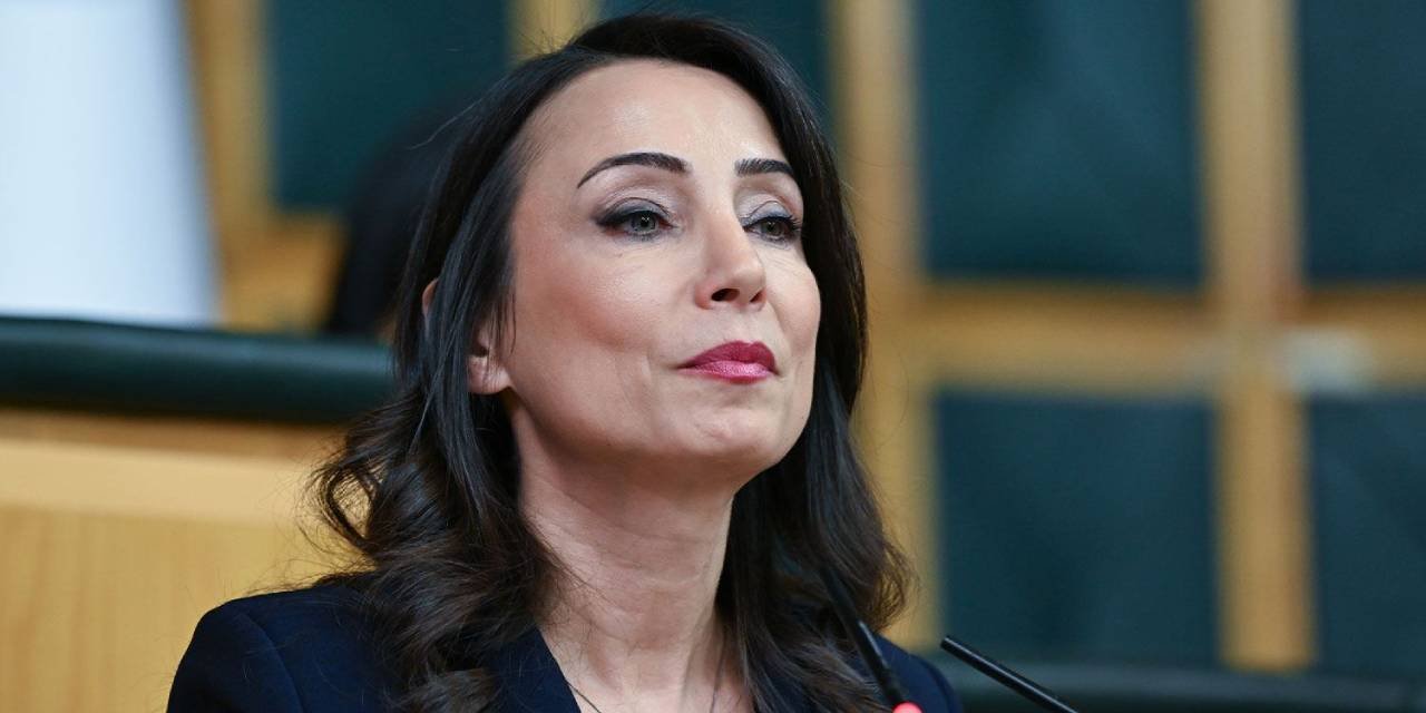 İzmir Büyükşehir Belediyesi'ne yönelik operasyonda eski Başkan Tunç Soyer dahil