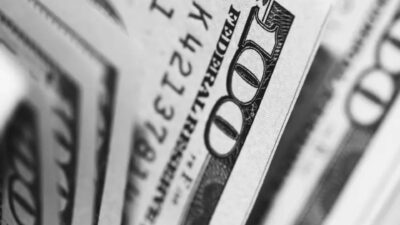 Dolar ve Euro, İstanbul serbest piyasada güne sakin bir başlangıç