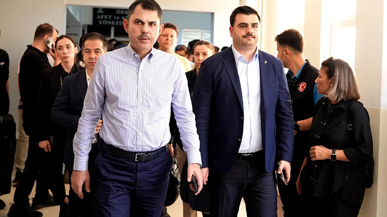 AK Parti Genel Sekreteri ve İzmir Milletvekili Eyyüp Kadir İnan,