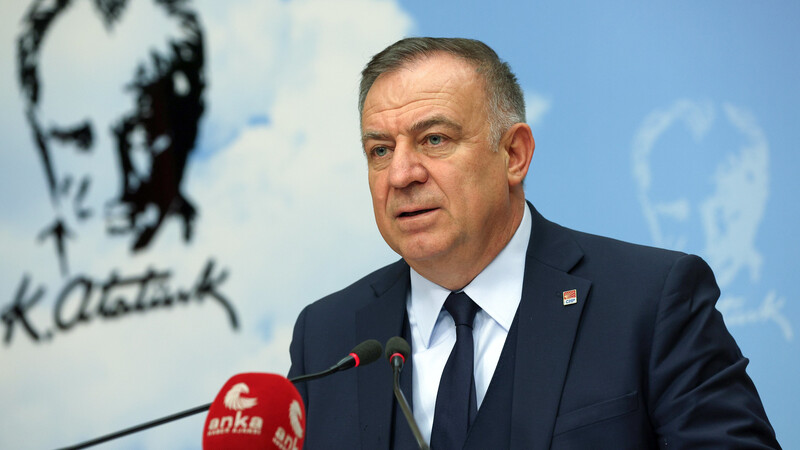 CHP’li Gökan Zeybek, Sazlıdere Barajı çevresindeki inşaatlara sert çıktı: “Talanda