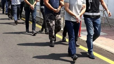 İzmir Cumhuriyet Başsavcılığı koordinesinde 60 ilde FETÖ’nün mali yapılanmasına yönelik