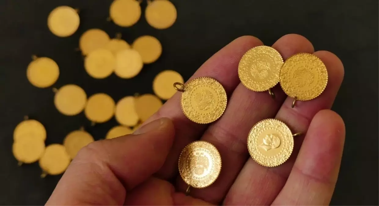 Doların güçlenmesiyle altın haftalık bazda değer kaybetti