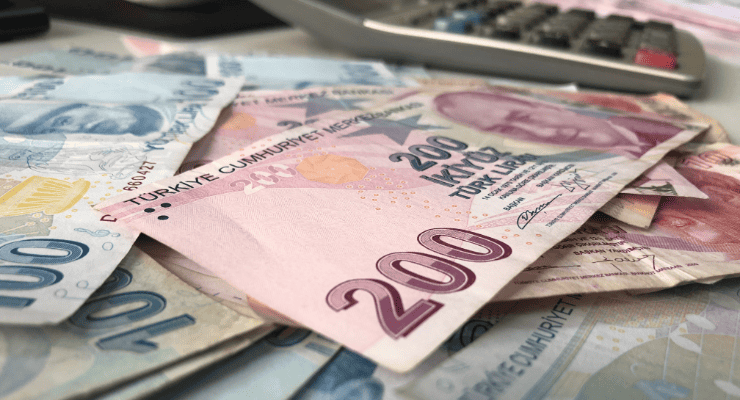 Yaklaşık 600 bin kamu işçisini kapsayan toplu iş sözleşmesi görüşmelerinde