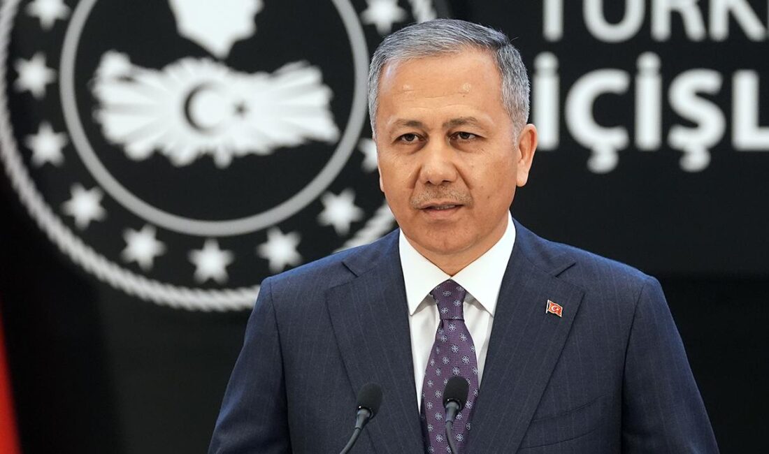 Çevrim içi dolandırıcılık, yasa dışı bahis ve çocuk istismarı içerikleriyle