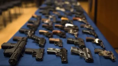 Organize Suçlarla Mücadele ekiplerinin düzenlediği operasyonda yasa dışı silah ticareti