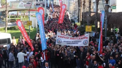 İzmir'i etkisi altına alan orman yangınları karşısında Belediye-İş Sendikası, 1
