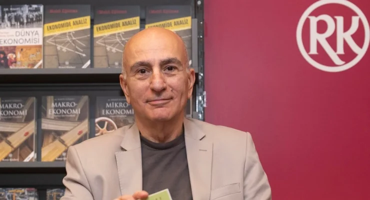 İktisatçı Mahfi Eğilmez, TÜİK ve Hazine verilerini değerlendirdi. Büyüme hızının