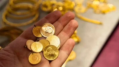 Gram altın, güne düşüşle başladıktan sonra toparlanarak 4 bin 324