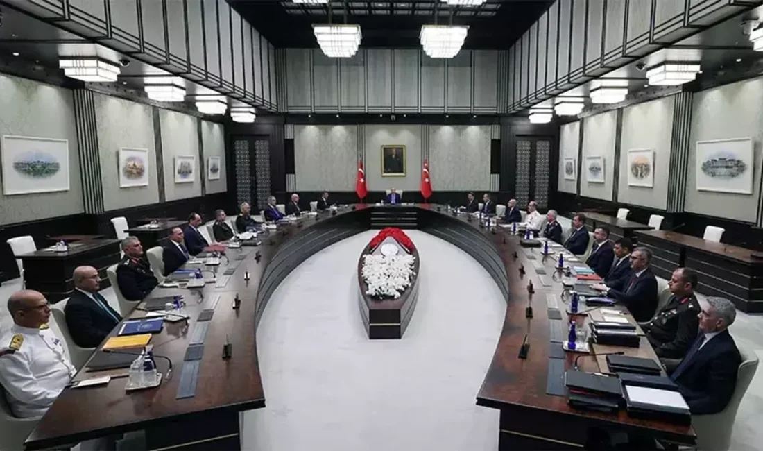 Cumhurbaşkanı Erdoğan başkanlığında toplanan Milli Güvenlik Kurulu, FETÖ ile mücadelede