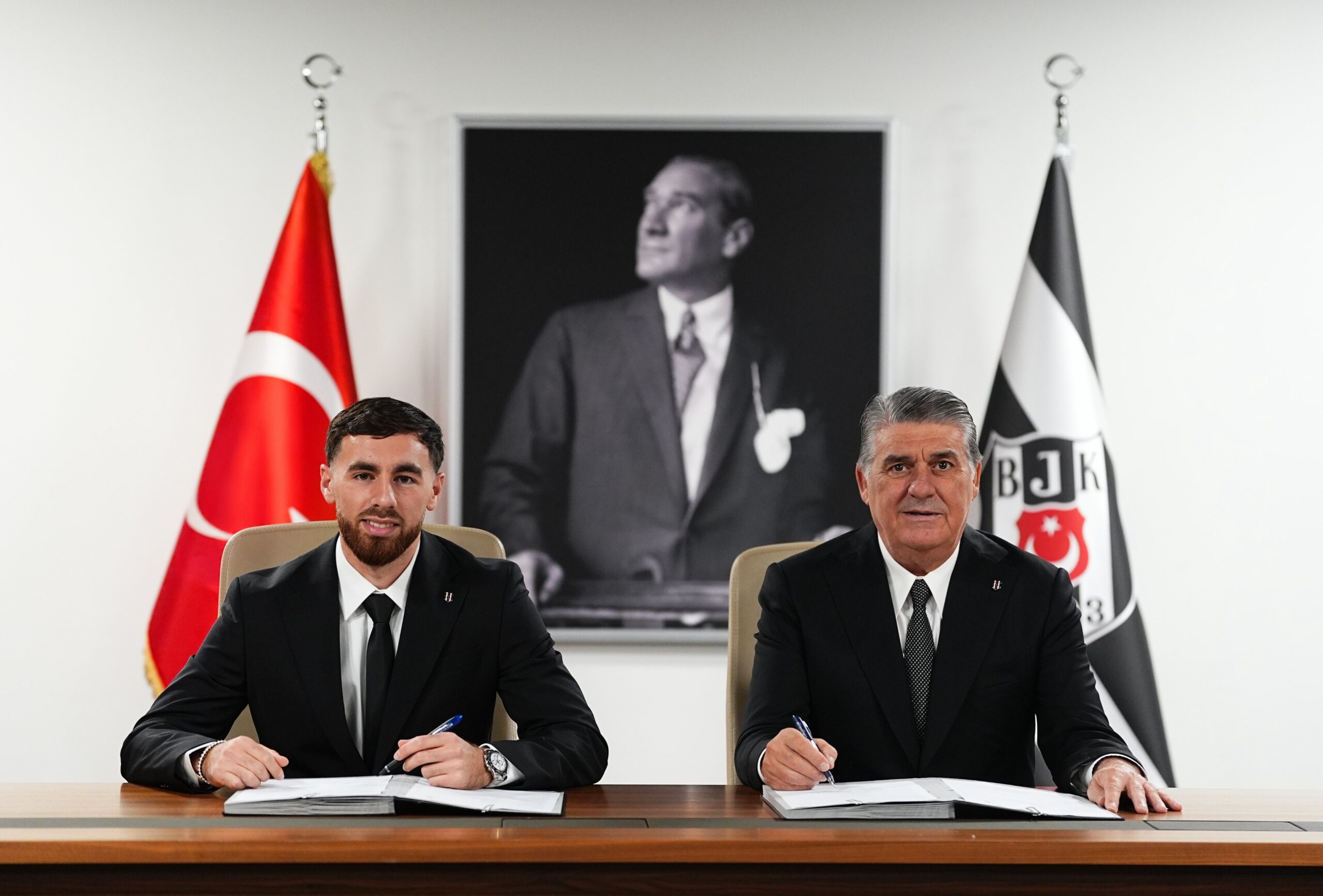 Beşiktaş, Benfica forması giyen milli futbolcu Orkun Kökçü’yü satın alma