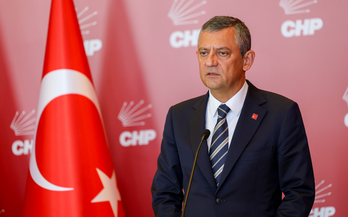 CHP lideri Özgür Özel, Terörsüz Türkiye Komisyonu’nda aktif rol alacaklarını