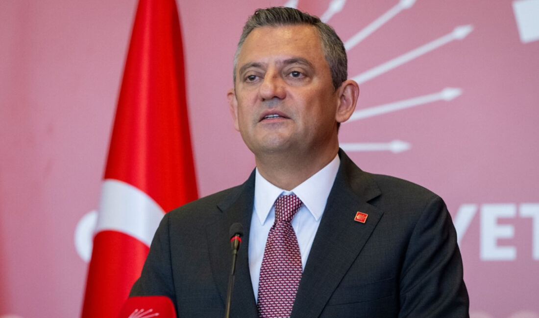 CHP Genel Başkanı Özgür Özel, son operasyonları değerlendirirken "Sandığı ortadan