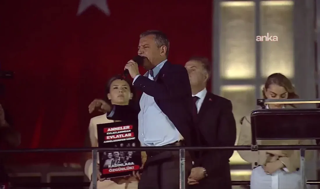 CHP'nin "100 Karası" mitinginde İmamoğlu'ndan Silivri'den mesaj: "Mühür millettedir, günü