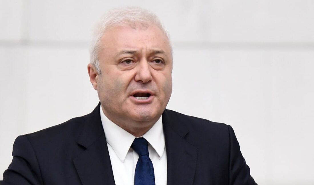 Özkan, “İzmir’in hesabını nasıl vereceksiniz? Göz yaşlarımızın acı acı yüreğimizi