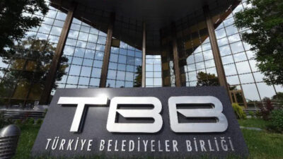 Türkiye Belediyeler Birliği, seçilmiş belediye başkanlarına yönelik operasyonların hukuk ve