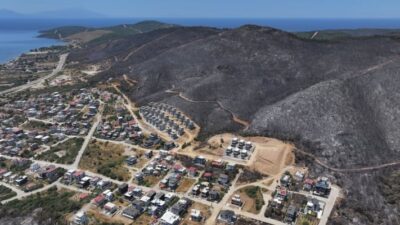 İzmir’de orman yangınlarından etkilenen ilçeler afet bölgesi ilan edildi. 30
