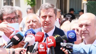 İzmir Büyükşehir Belediyesi'ne yönelik yolsuzluk soruşturması kapsamında eski Başkan Tunç