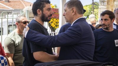İzmir Büyükşehir Belediye Başkanı Cemil Tugay, merhum Foça Belediye Başkanı