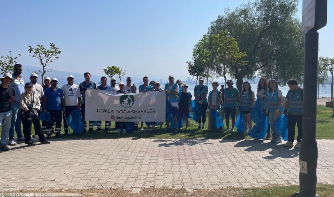 İzmir Büyükşehir Belediyesi, Çakalburnu Lagünü’nde çevre temizliği düzenleyerek doğal yaşamı