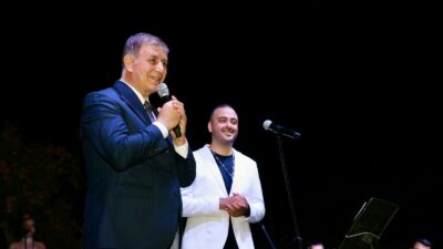 Başkanlar Tugay ve Ünsal, Karşıyaka’da birlik ve dostluğun pekiştiği mahalle