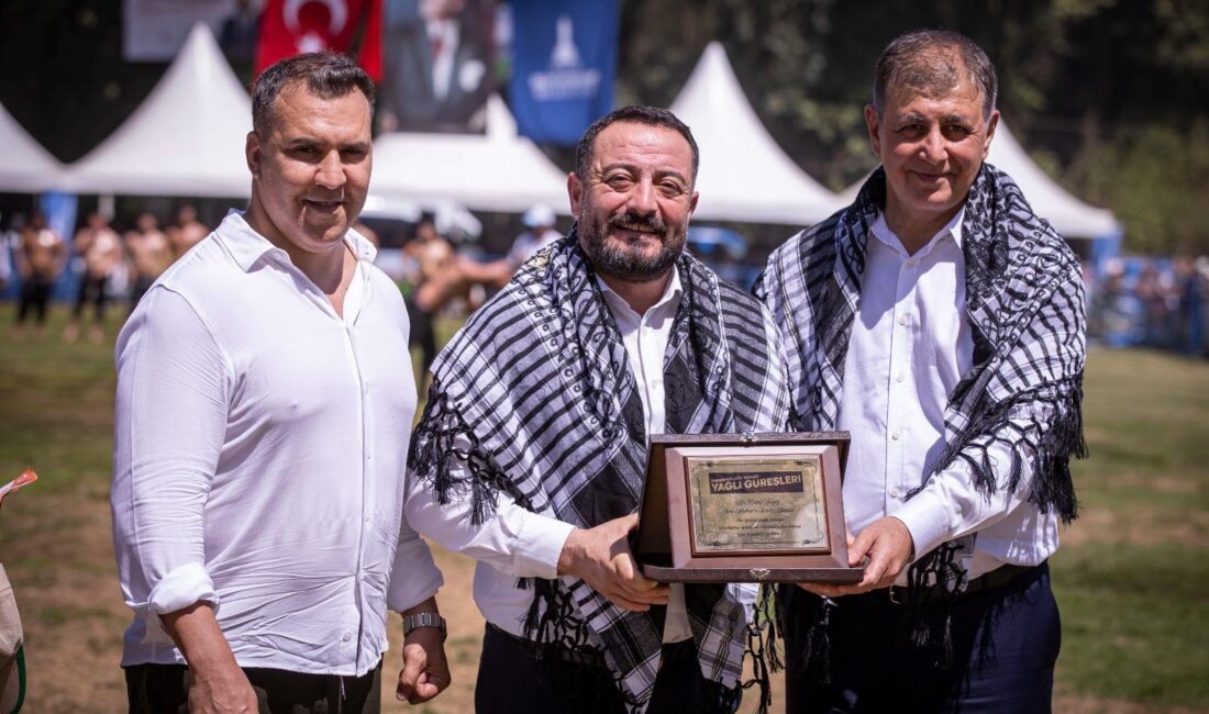 İzmir Büyükşehir Belediye Başkanı Dr. Cemil Tugay, Ödemiş’te yapılan Gölcük