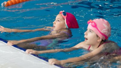 İzmir Büyükşehir Belediyesi’nin kentin dört bir yanında her yaştan yurttaş