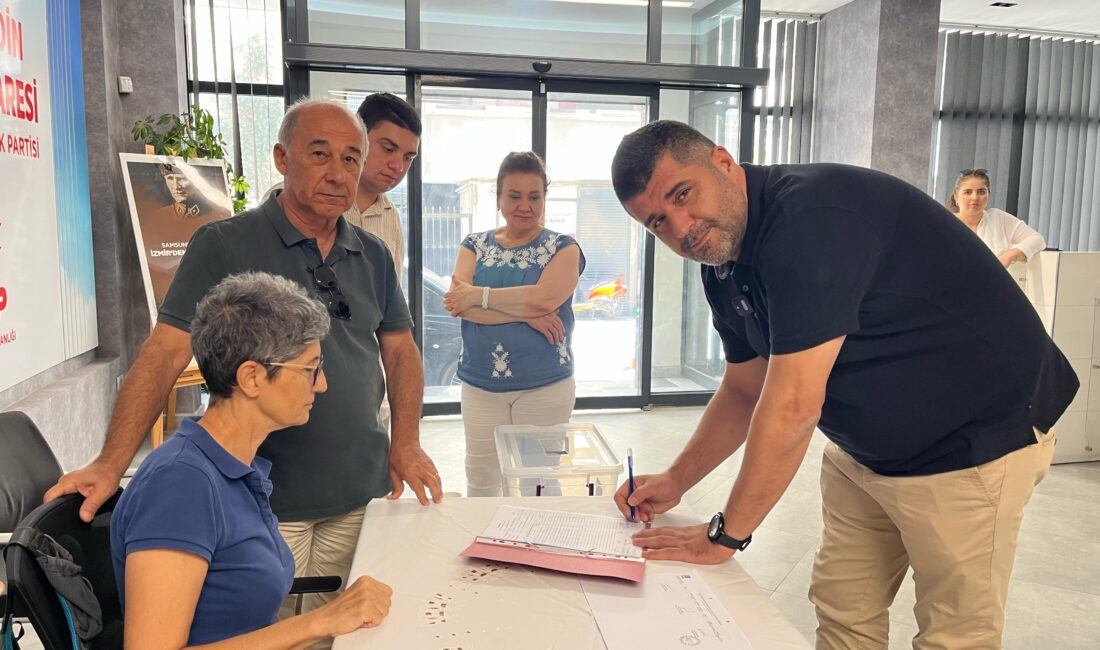 CHP İzmir İl Başkanvekili Barış Özdemir, mahalle delege seçimlerini “demokrasi