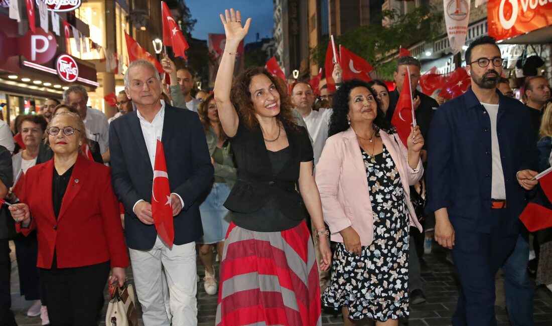 Karşıyaka Belediyesi, 30 Ağustos Zafer Bayramı dolayısıyla hafta boyunca düzenleyeceği